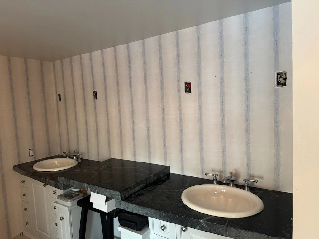 Wallpaper installation Plano TX